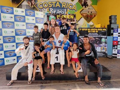 Imagem da notícia Com apoio da Prefeitura, Alcinópolis conquista 14 medalhas e consolida o Jiu-Jitsu em destaque regional